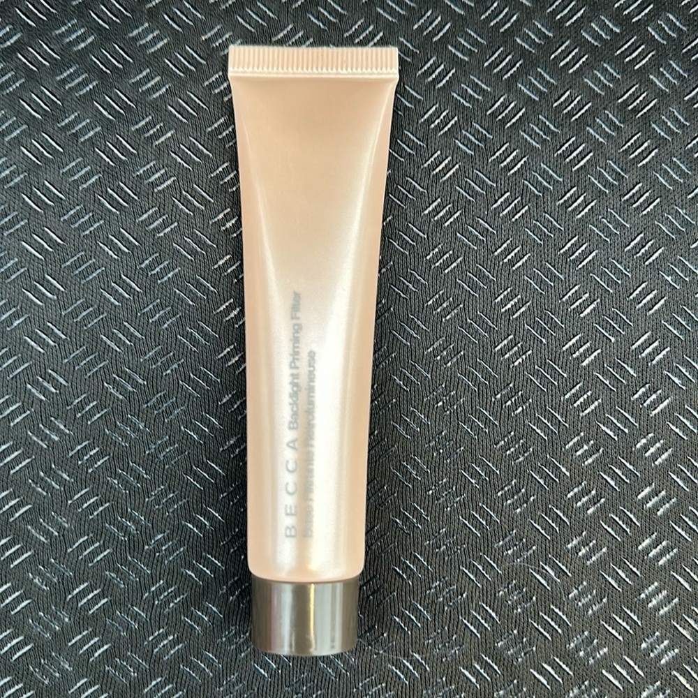 Becca Backlight Priming Filter travel size! New, unopened .5 oz